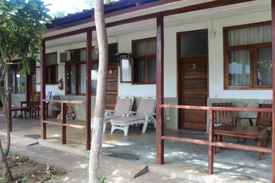 Pensao Residencial Reggio Emilia Hotel Pemba Exterior photo